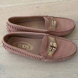 Tod’s GOMMINO DRIVING SHOES IN SUEDE